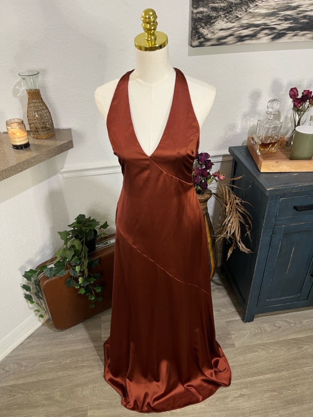 Lulu’s Satin V-Neck Slip Gown in Copper Brown NWT Medium - Picture 5 of 16